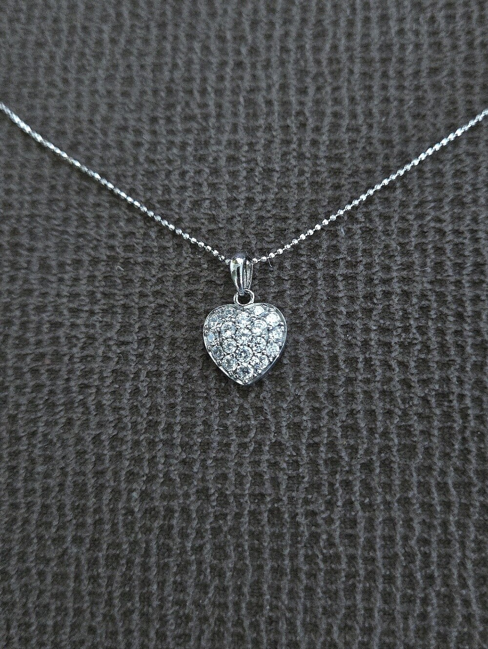 Ava Ro🚣 Silver🤍 Pave Heart❤ Pendant Necklace - Picture 16 of 16